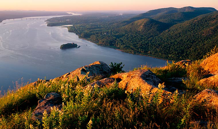 Storm King Mountain