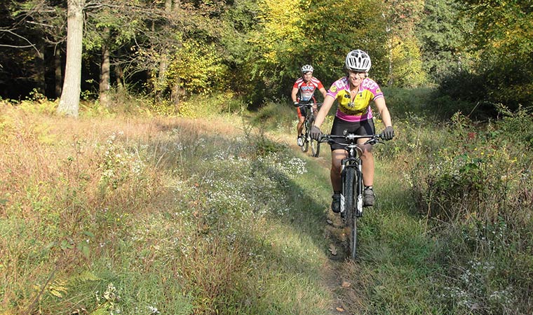 Mountain Biking Mountain Biking