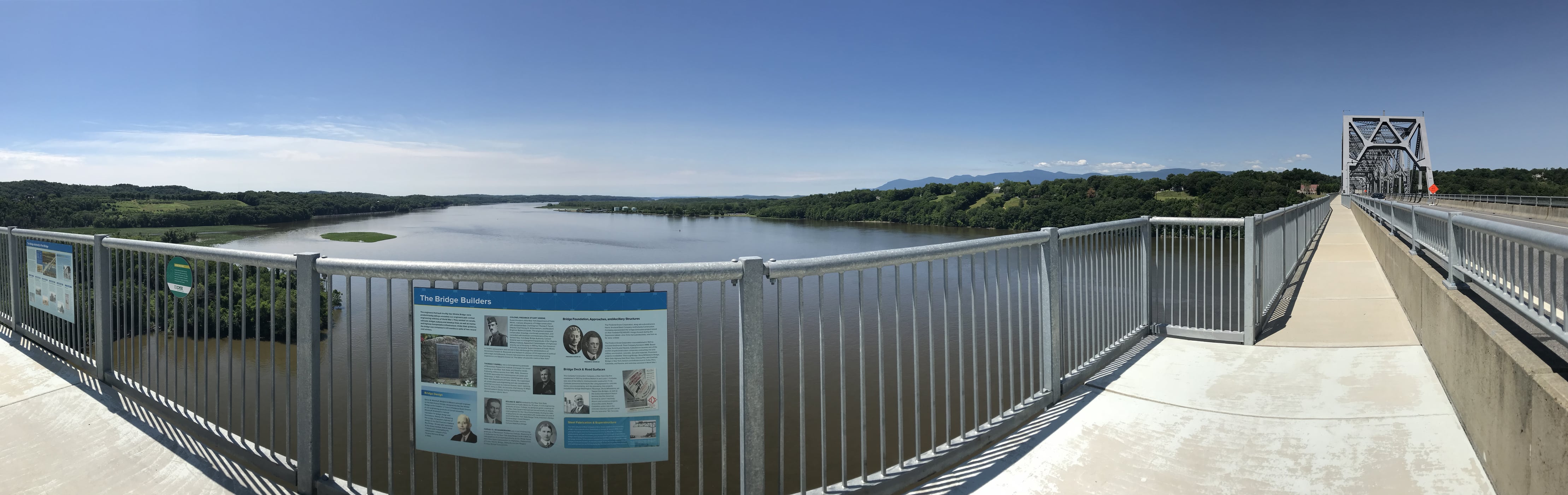 Hudson River SkyWalk