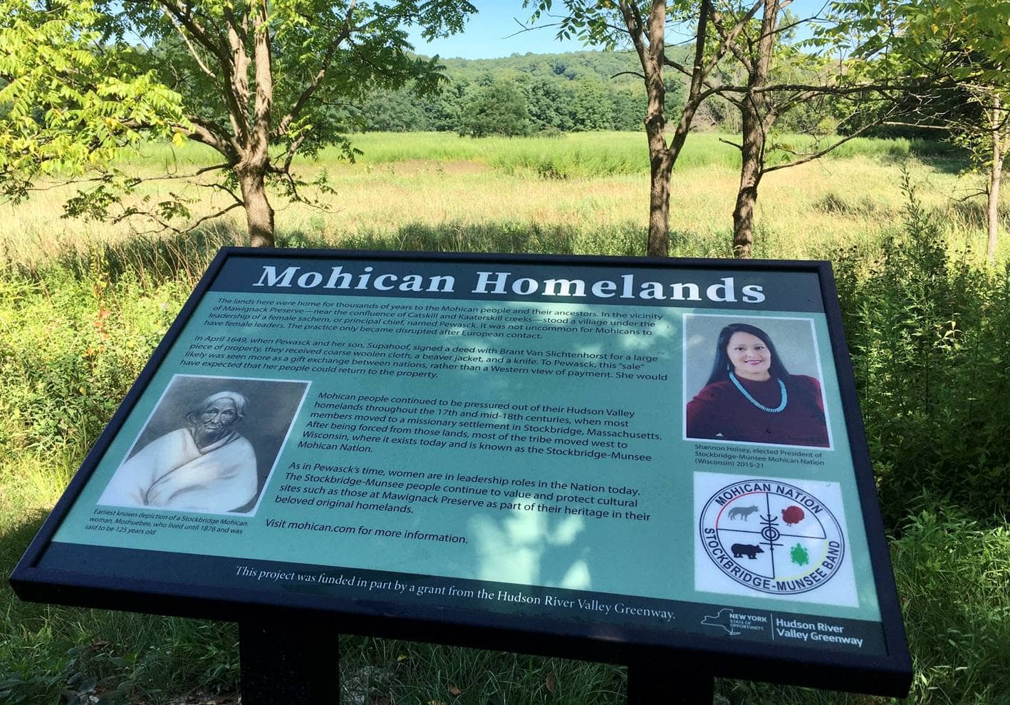 Mawignack Preserve features a series of interpretive signs that highlight the site’s cultural and ecological importance.