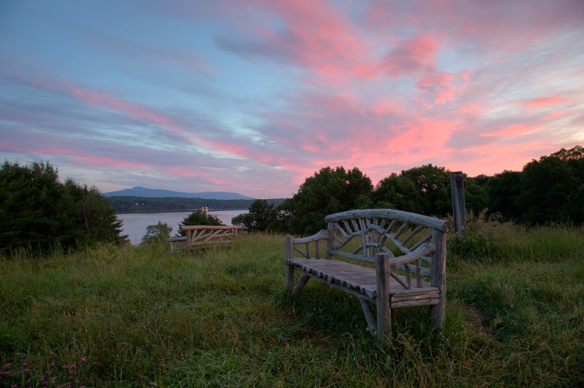 Poets' Walk Park (Photo: Robert Rodriguez, Jr.)