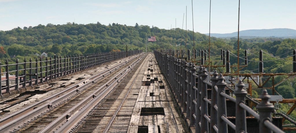 walkway-before_terry-hardy-crop